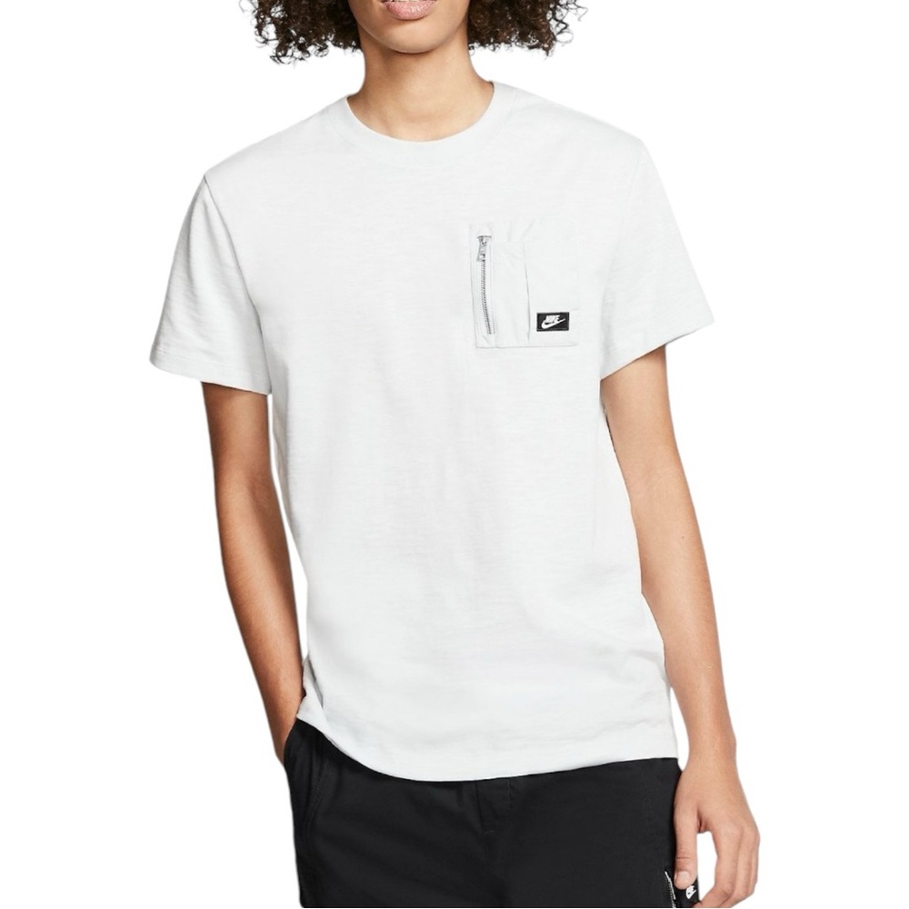 White Nike Pocket Chest Tee Shirt (M)